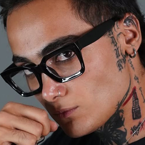  آدور؛ داستان «گرگِ قیچی به دستِ نسل Z» و پسری که با یک ایده ساده، فضای آرایشگری ایران را تکان داد