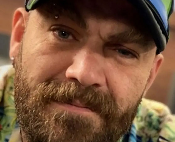  (ویدئو) بازداشت بلاگر خشن ایرانی در استانبول؛ «بهادر وحشی» کیست؟