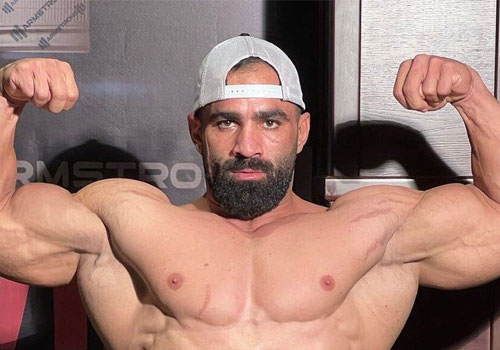  رضا بیرانوند؛ بدنساز سنگین‌وزن لرستانی معروف به «رضا بیرو» که چندین مدال طلا دارد و یک استقلالی دو آتشه است! 