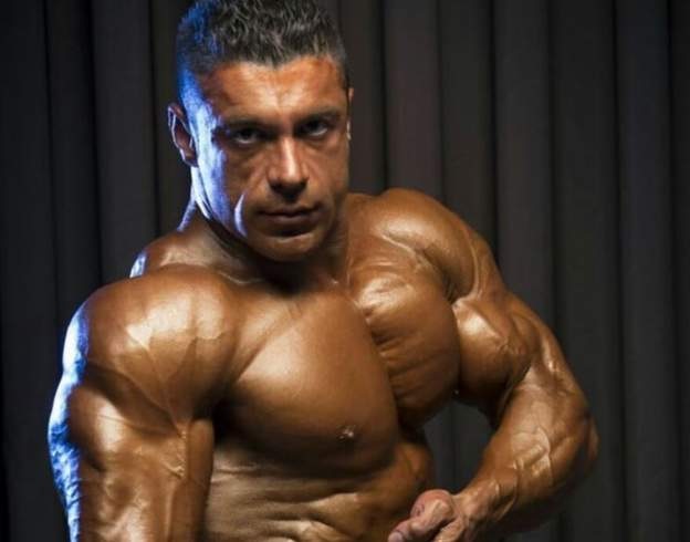  علی تبریزی نوری؛ اسطوره بدنسازی ایران که سه بار قهرمان قهرمانان جهان شد و در سال ۲۰۰۷ به مسترالمپیا دعوت شد 