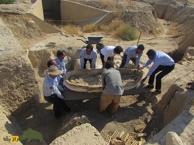 گنج بزرگی که زیر پارک قیطریه تهران نهفته است! گنج بزرگی که زیر پارک قیطریه تهران نهفته است!