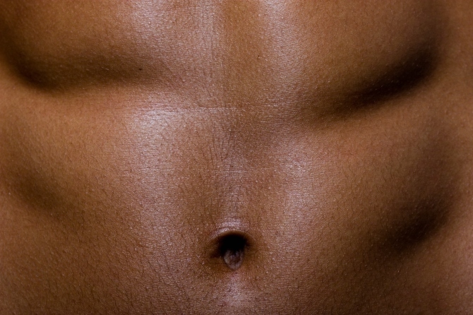 ناف شما تو رفته است یا برآمده؛ دلیل آن چیست؟ ناف شما تو رفته است یا برآمده؛ دلیل آن چیست؟