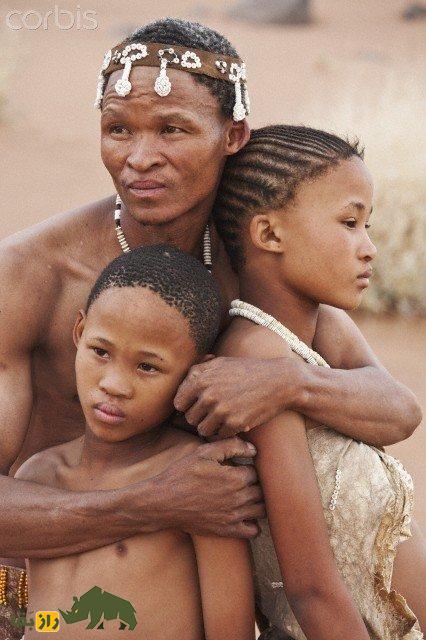 کشف قبیلهای شبیه به انسانهای اولیه؛ زادگاه اولین انسانهای روی زمین اینجاست! کشف قبیلهای شبیه به انسانهای اولیه؛ زادگاه اولین انسانهای روی زمین اینجاست!