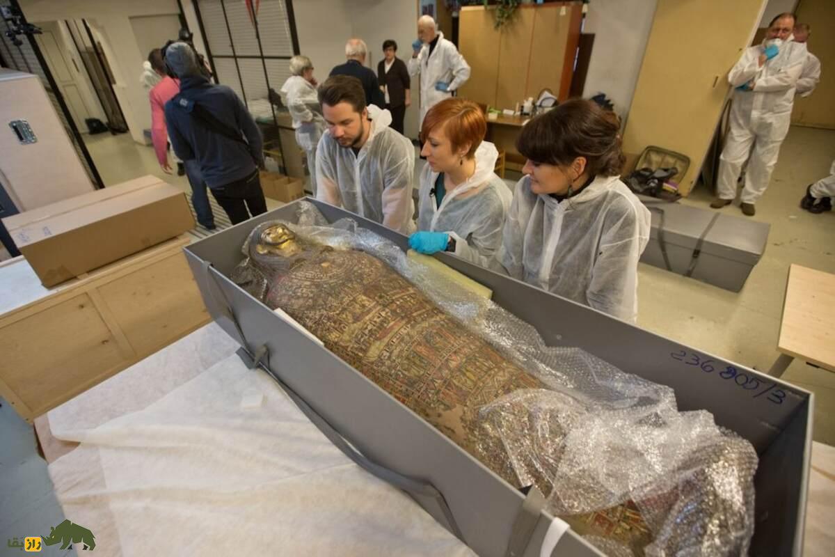 مومیایی باردار ورشو: کشفی تاریخی و رازهای آن مومیایی باردار ورشو: کشفی تاریخی و رازهای آن