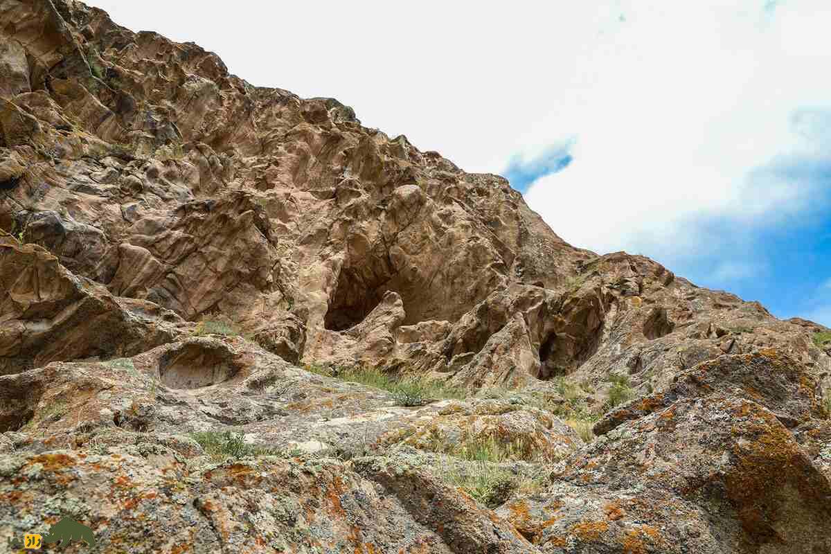 قلعه بوینی یوغون یا قلعه آدم‌خوار اردبیل؛ ترسناک‌ترین قلعه ایران که هزاران انسان را بلعیده است؟!