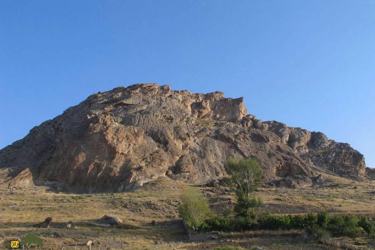 قلعه بوینی یوغون اردبیل؛ یک افسانه ترسناک و واقعیتهای پشت آن قلعه بوینی یوغون اردبیل؛ یک افسانه ترسناک و واقعیتهای پشت آن