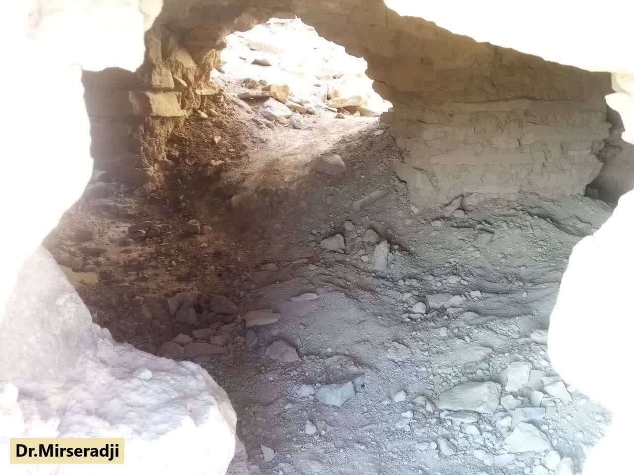 داستان این بنای اسرار آمیز بین قم و تهران چیست؟! داستان این بنای اسرار آمیز بین قم و تهران چیست؟!