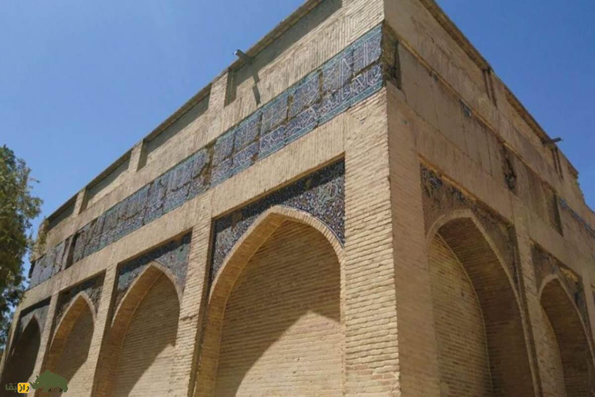 آبشخاتون؛ قهرمان ناشناختهای که شیراز را از حمله مغول نجات داد آبشخاتون؛ قهرمان ناشناختهای که شیراز را از حمله مغول نجات داد