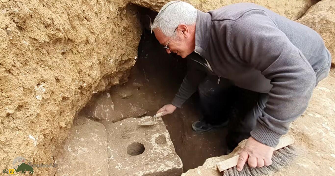 انسان‌های نخستین چگونه دستشویی می‌کردند؟ | اولین توالت تاریخ کی ساخته شد؟