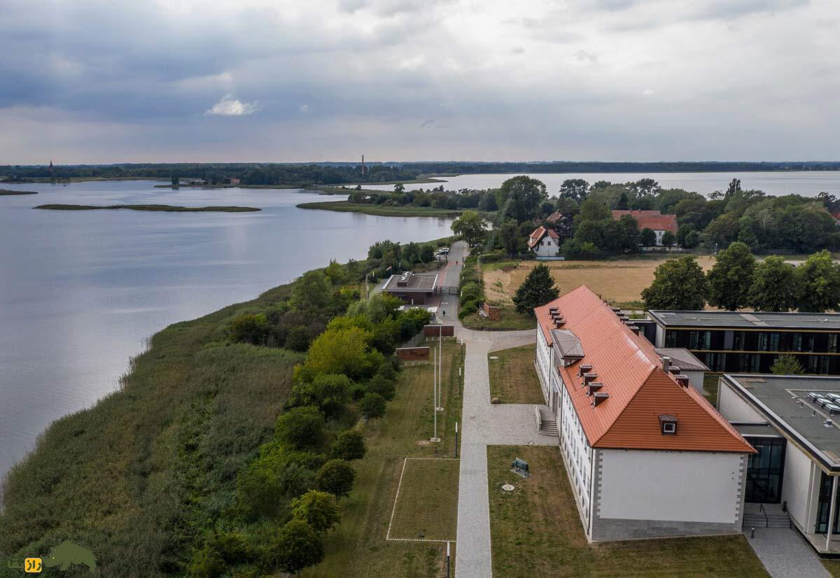 «جزیره طاعون» در آلمان؛ اینجا مرگبارترین ویروسهای جهان آزمایش میشود «جزیره طاعون» در آلمان؛ اینجا مرگبارترین ویروسهای جهان آزمایش میشود