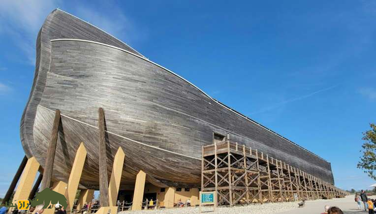 کشتی نوح در مرز ایران و ترکیه پیدا شد؟