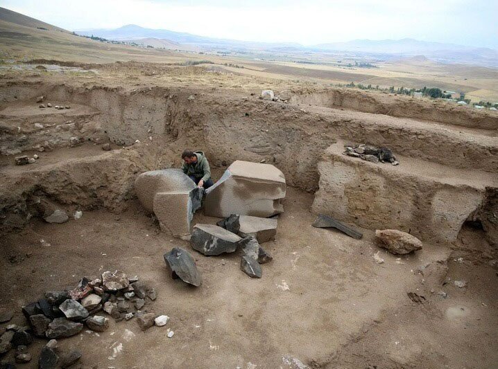 کشف یک مجسمه مرموز باستانی در ترکیه که در جهان نظیر ندارد