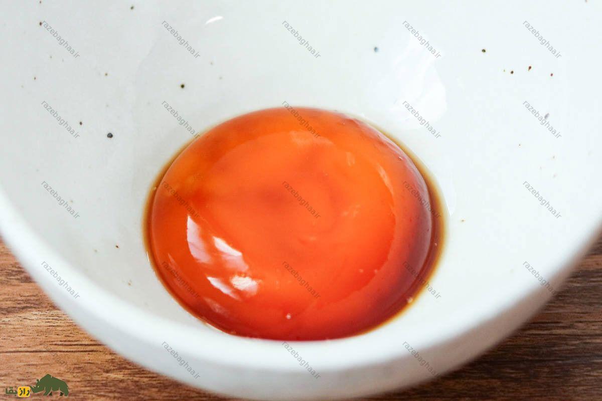 زردههای تخممرغ سبز و سیاه؛ چرا برخی از تخممرغها سیاه، آبی یا سبز میشوند؟ زرده تخم مرغ به رنگ نارنجی پر رنگ