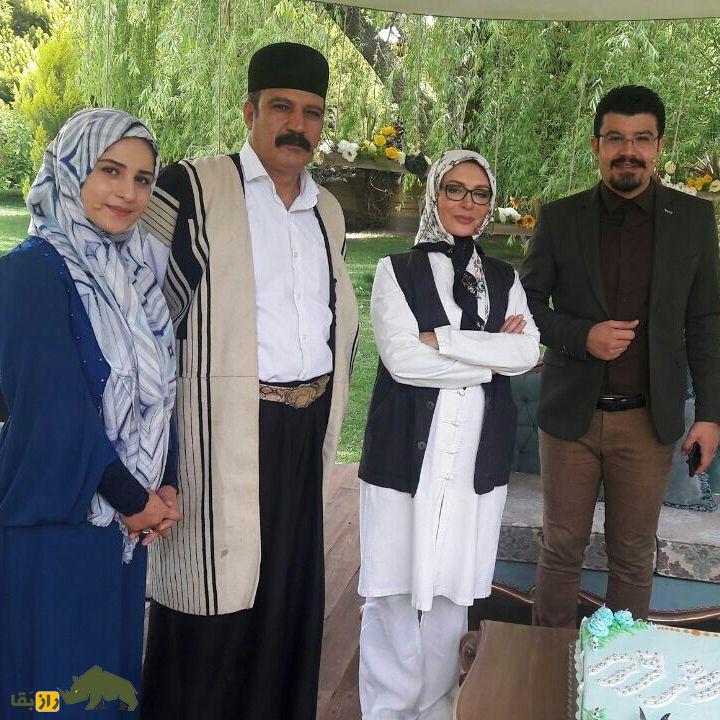 فائزه غلامی ارجنکی؛ ملکه مارهای ایران و رکورددار گینس که در سن ۱۱ سالگی ۱۲ ساعت با ۳۰ مار سمی زندگی کرد فائزه غلامی ارجنکی