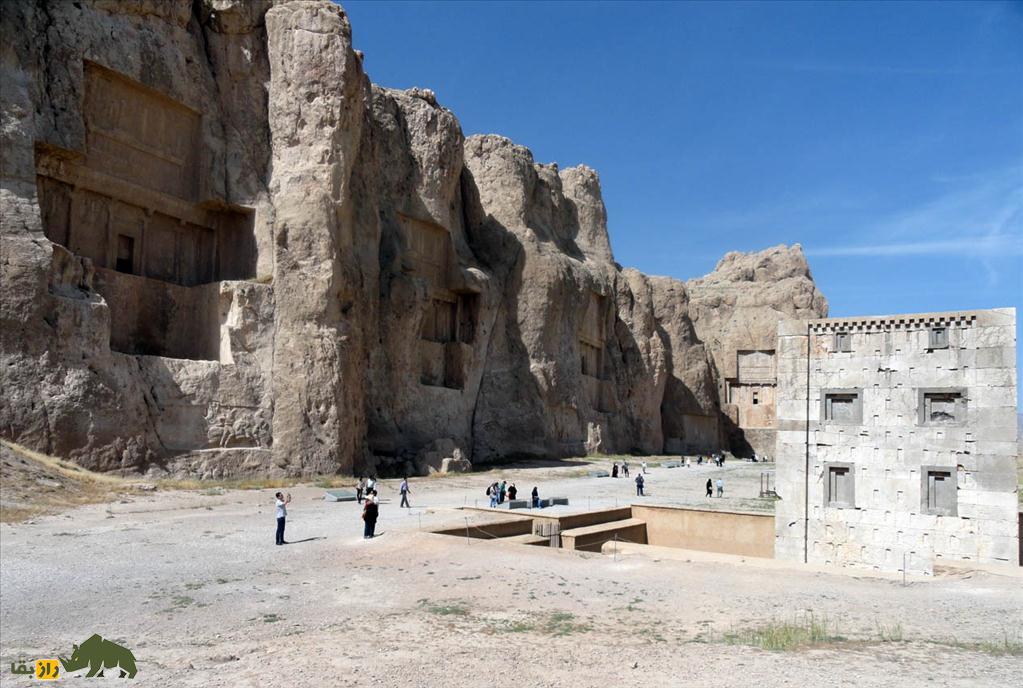 مقبره پادشاهان هخامنشی