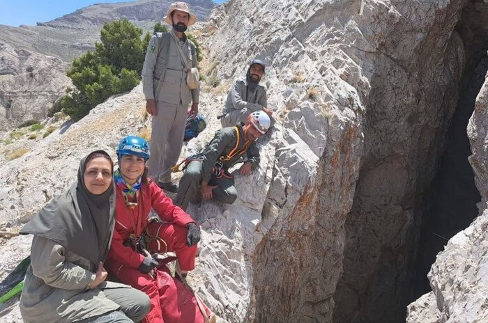 یک غار جدید در کرمان کشف شد یک غار جدید در کرمان کشف شد