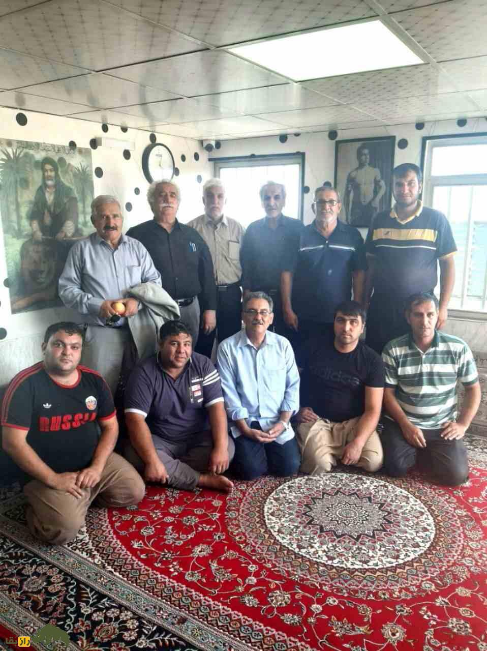 ذوالفقار نصیری؛ کبوترباز صاحبنام بازار آهن تهران و عاشق کبوتر قاره که استاد مسابقه با تعداد بالای ۱۰۰۰ طوق است ذوالفقار نصیری