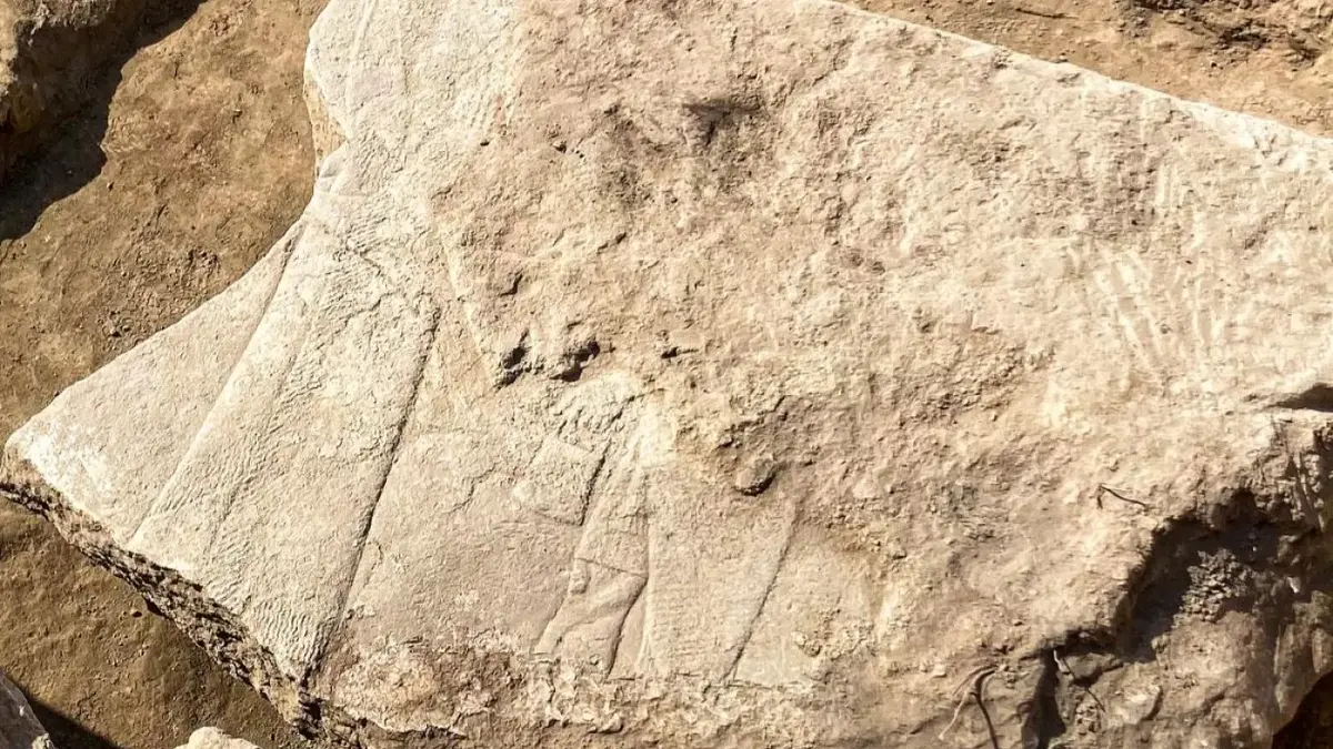 نقش برجسته‌ای ۲۷۰۰ ساله از خدایان آشوری در نینوا کشف شد