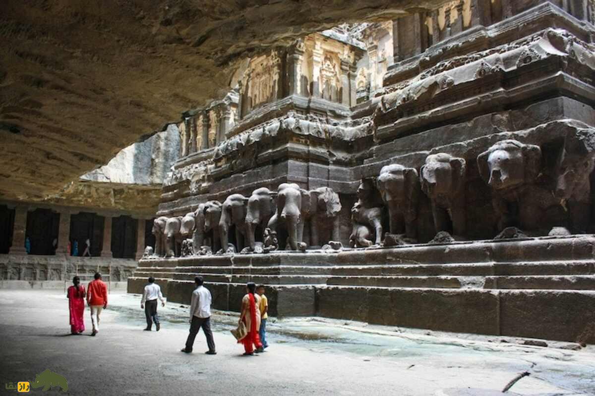 راز معبد کایلاسا؛ شگفتانگیزترین بنای سنگتراشی جهان که از دل کوه در هند تراشیده شد! راز معبد کایلاسا؛ شگفتانگیزترین بنای سنگتراشی جهان که از دل کوه در هند تراشیده شد!