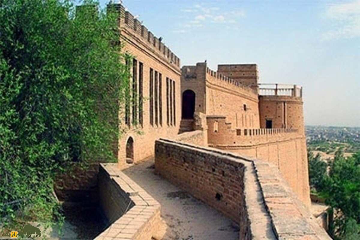 گنج بزرگ آکروپل؛ کشف گنجینه‌ای بزرگ از طلا در خوزستان که فورا به فرانسه منتقل شد