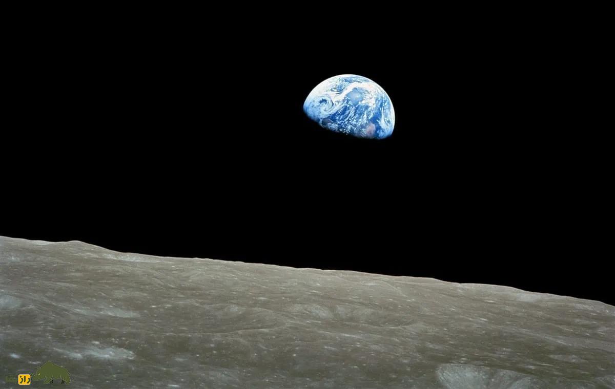 اگر زمین به جای حرکت چرخشی، بالا و پایین میرفت زندگی انسانها چطور بود؟ زمین