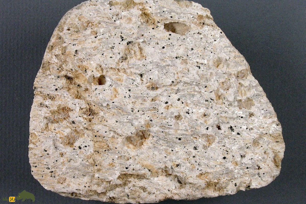 سنگ پای قزوین