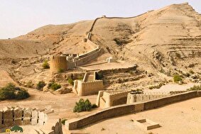 قلعه رانیکوت؛ بزرگترین دژ جهان در پاکستان معروف به «دیوار بزرگ سند» که ایرانیان آن را ساختند
