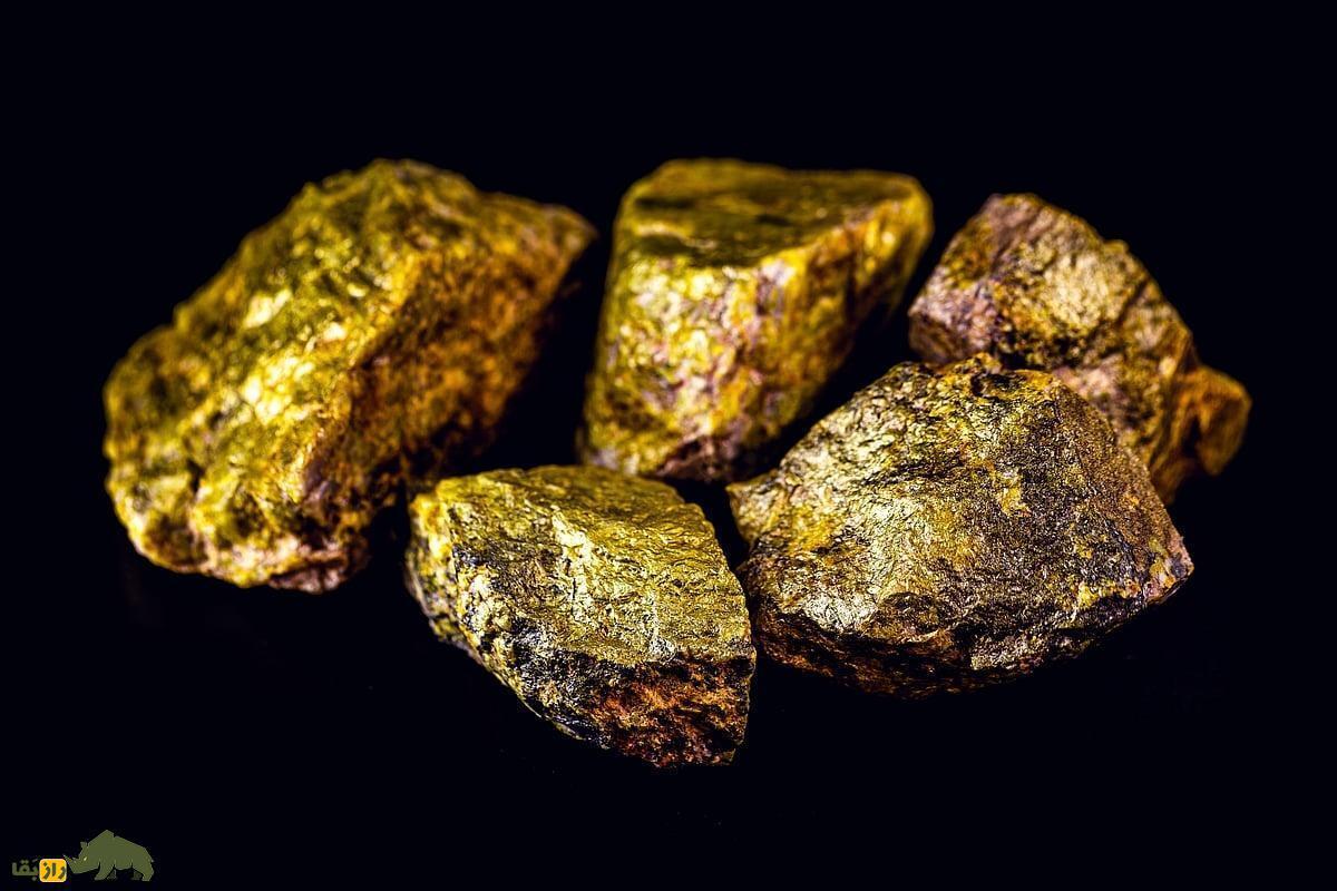 همه چیز درباره سنگ اورانیوم؛ سنگ اورانیوم چه شکلی‌ست؟ کجا یافت می‌شود و آیا نگهداری آن خطرناک است؟