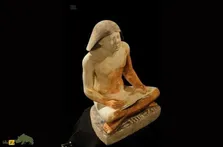 کاتبان مصر باستان ظاهراً در اثر کار زیاد دچار آسیب‌دیدگی مفاصل می‌شدند