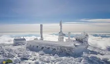 (ویدئو) باورکردنی نیست اما این کوه کم ارتفاع از قله اورست هم سردتر است!